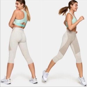 Outdoor Voices TechSweat Two-Tone Crop Coyote Atmosphere Leggings Size Large